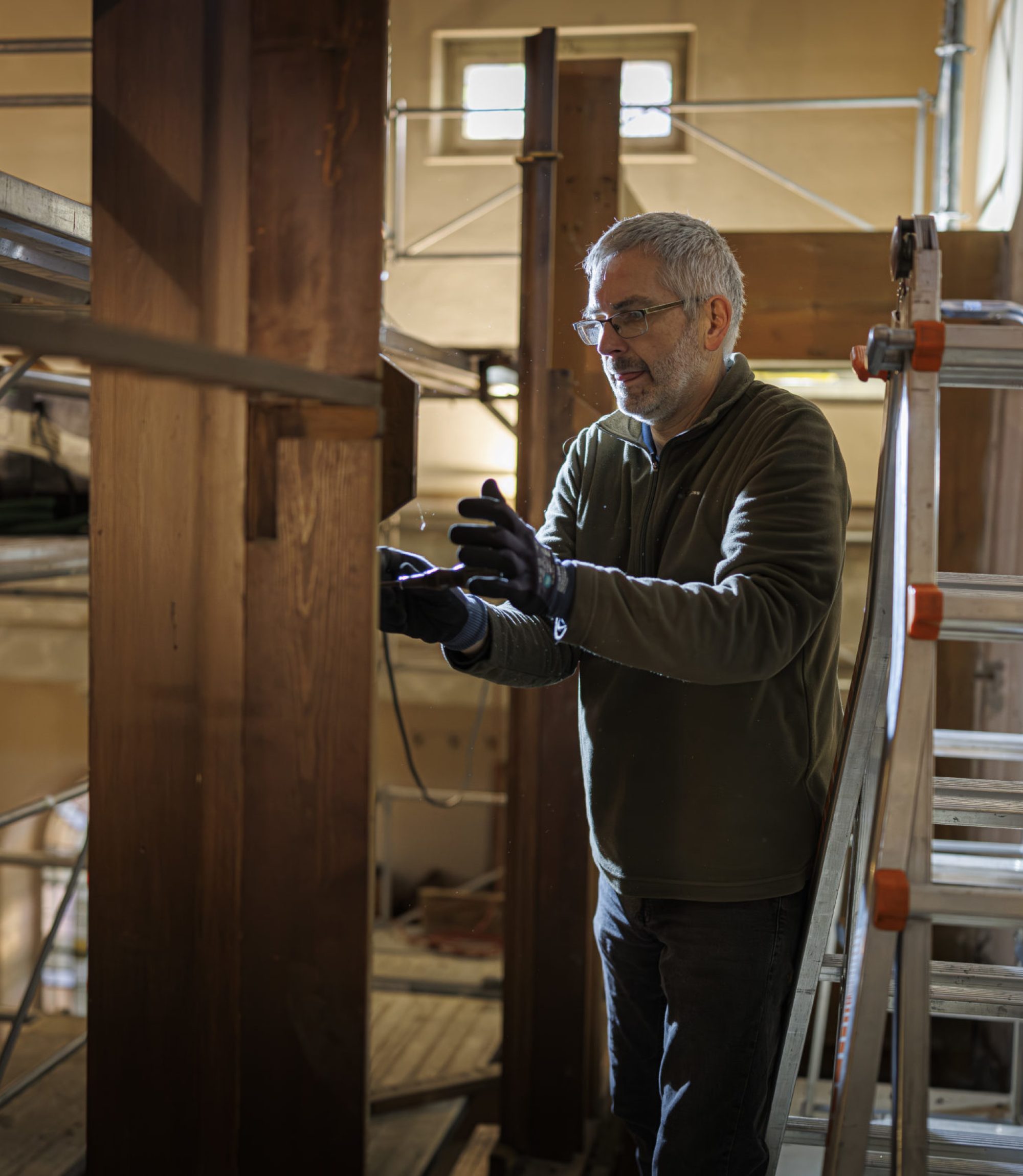 Démontage avec Dirk Eule - projet du nouvel orgue à Compesières à Bardonnex, ce mardi 26 novembre 2024.