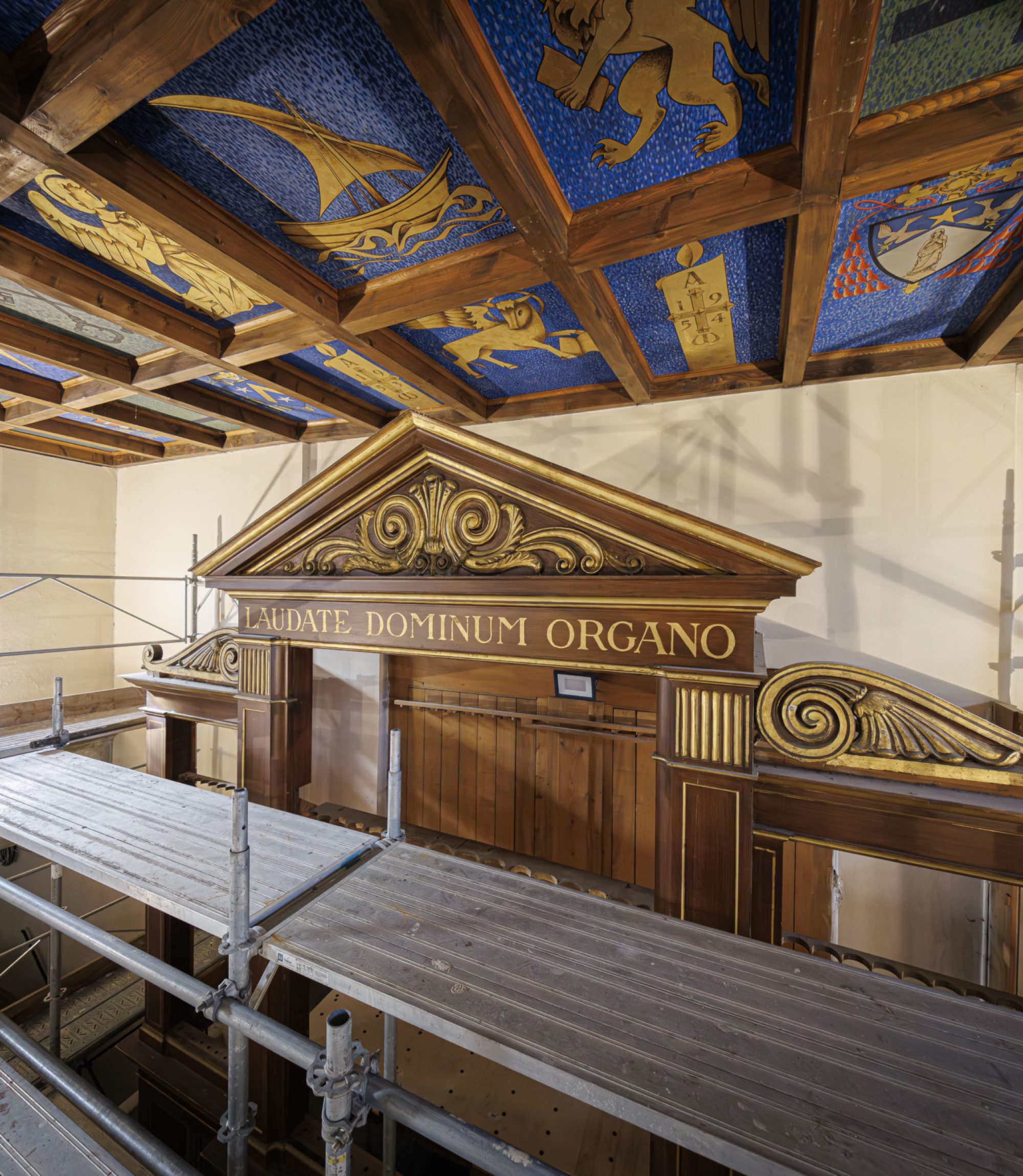 Démontage avec Dirk Eule - projet du nouvel orgue à Compesières à Bardonnex, ce mardi 26 novembre 2024.