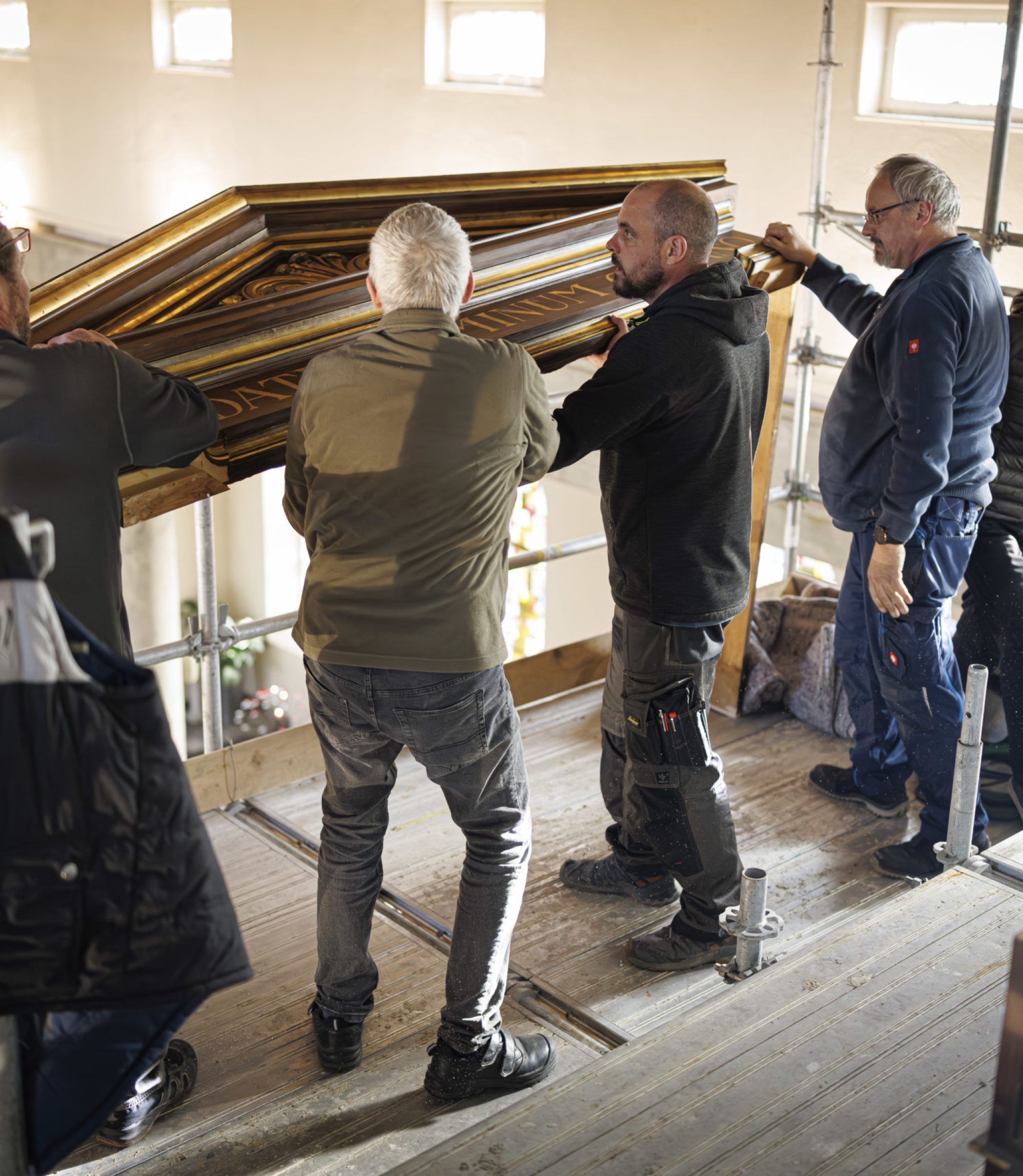 Démontage avec Dirk Eule - projet du nouvel orgue à Compesières à Bardonnex, ce mardi 26 novembre 2024.