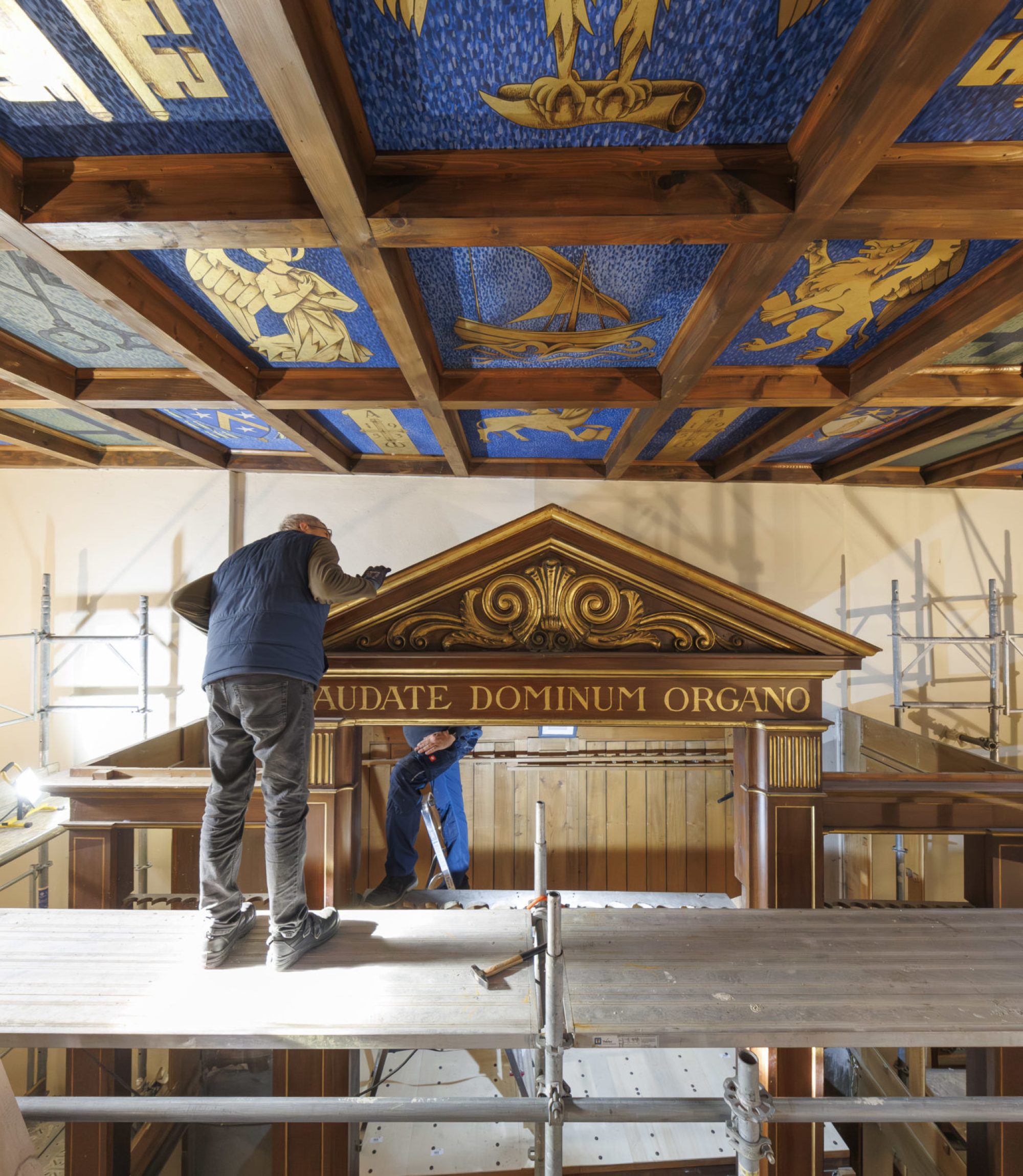 Démontage avec Dirk Eule - projet du nouvel orgue à Compesières à Bardonnex, ce mardi 26 novembre 2024.